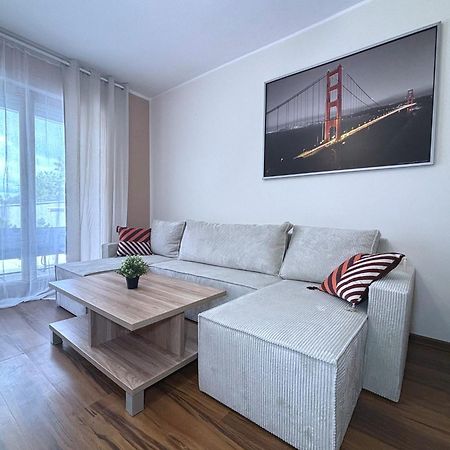 Osiedle Platan - Apartamenty Bryza - Centrum Свиноуйсьце Экстерьер фото