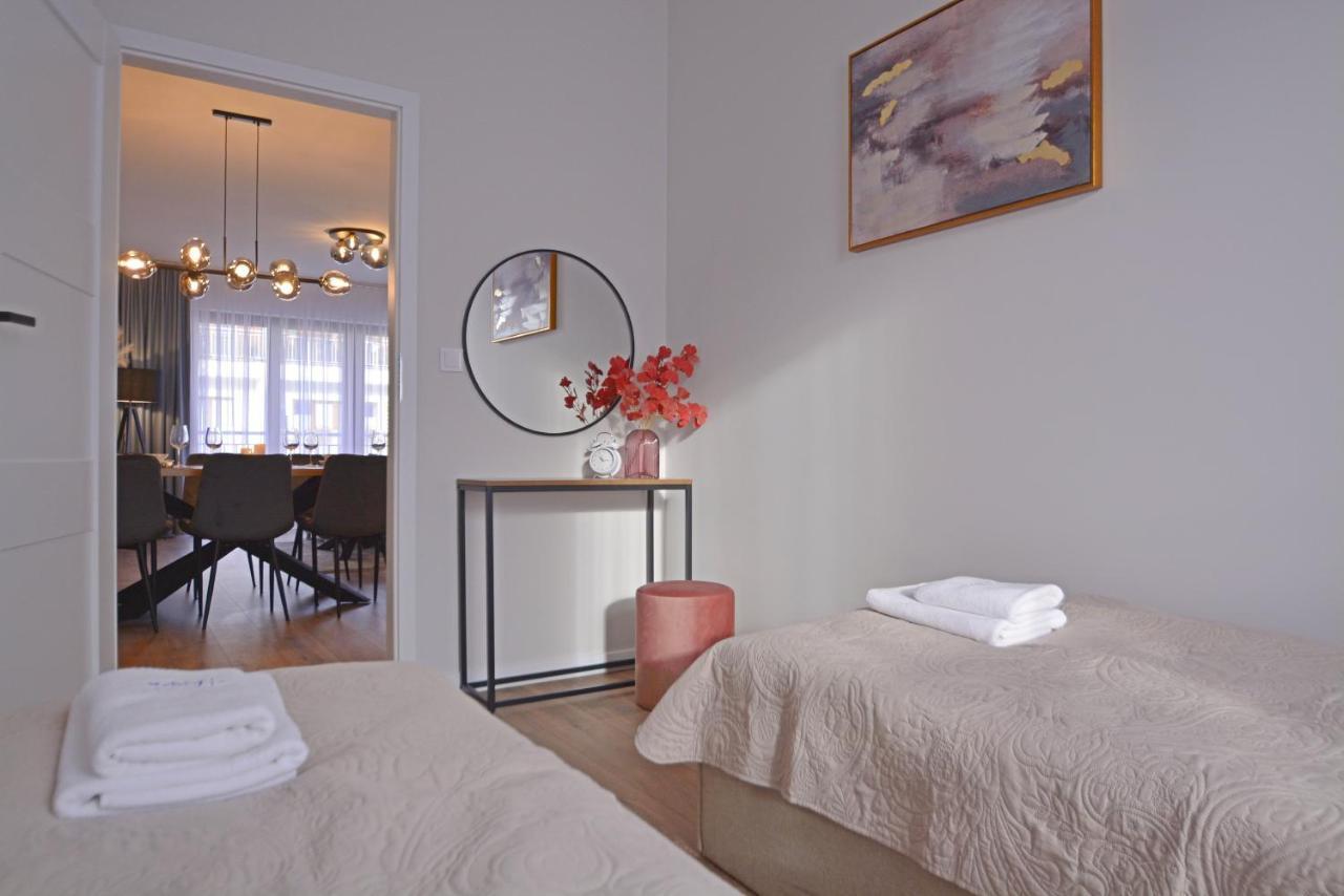 Osiedle Platan - Apartamenty Bryza - Centrum Свиноуйсьце Экстерьер фото