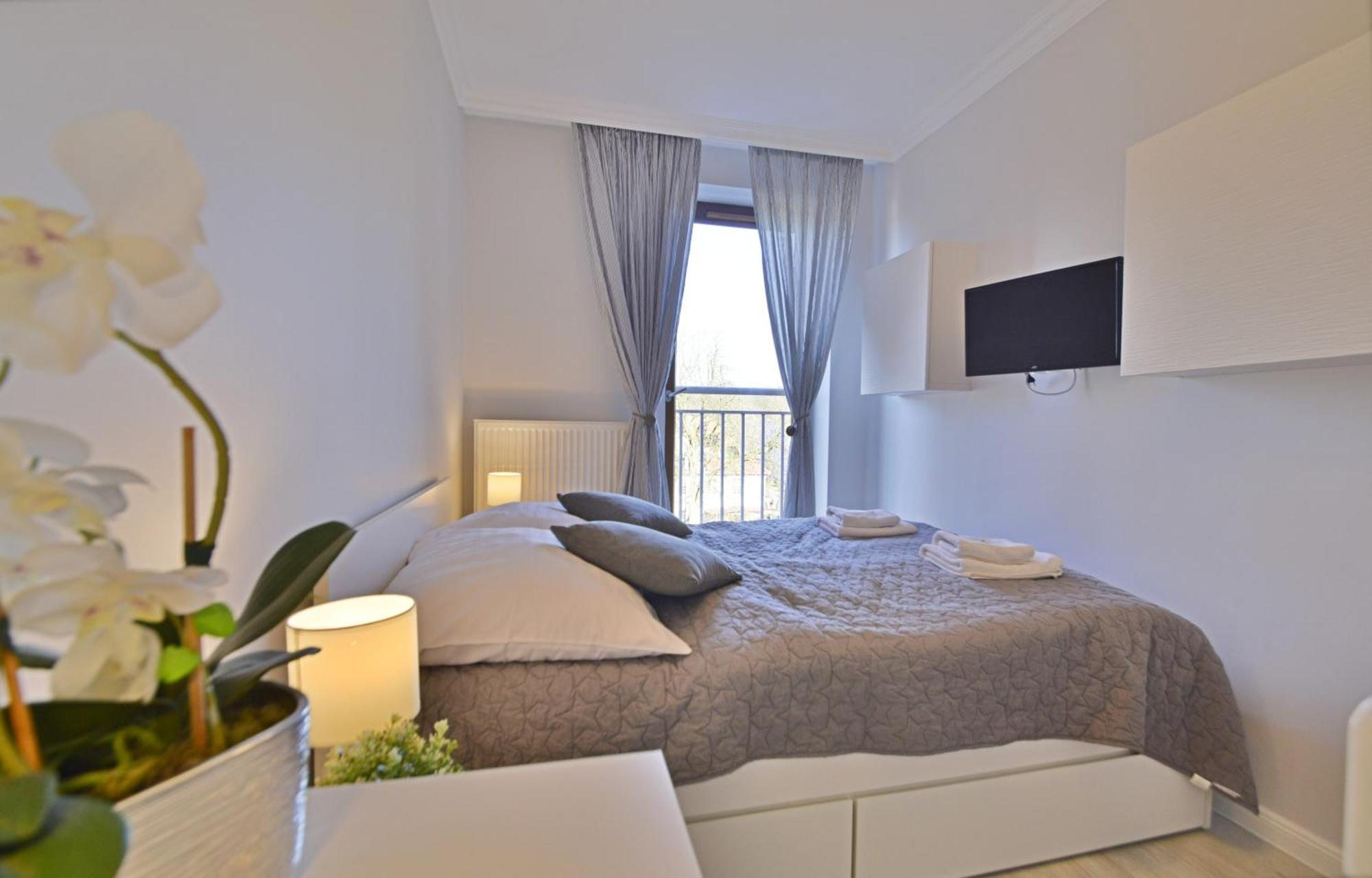 Osiedle Platan - Apartamenty Bryza - Centrum Свиноуйсьце Экстерьер фото