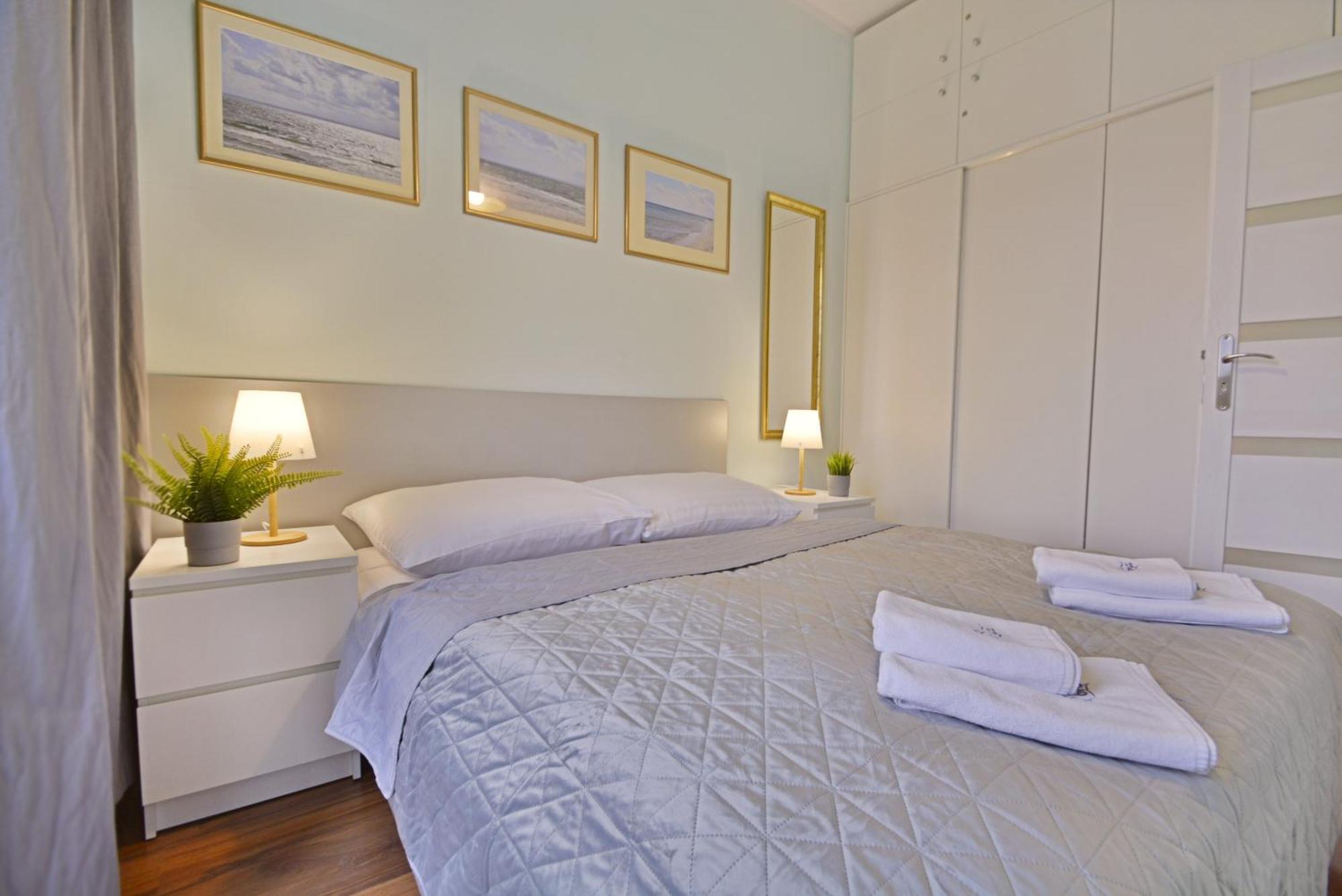 Osiedle Platan - Apartamenty Bryza - Centrum Свиноуйсьце Экстерьер фото