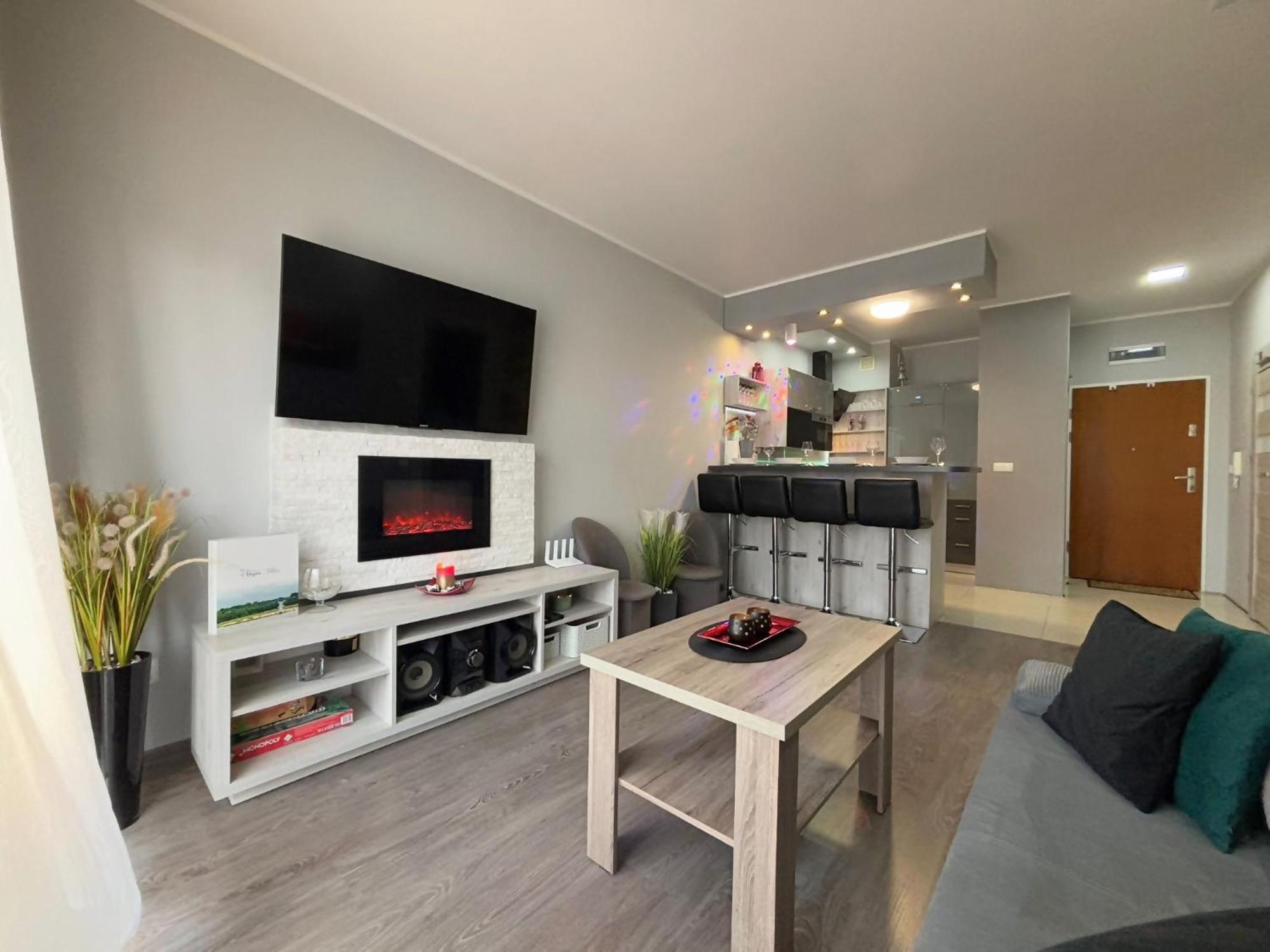 Osiedle Platan - Apartamenty Bryza - Centrum Свиноуйсьце Экстерьер фото