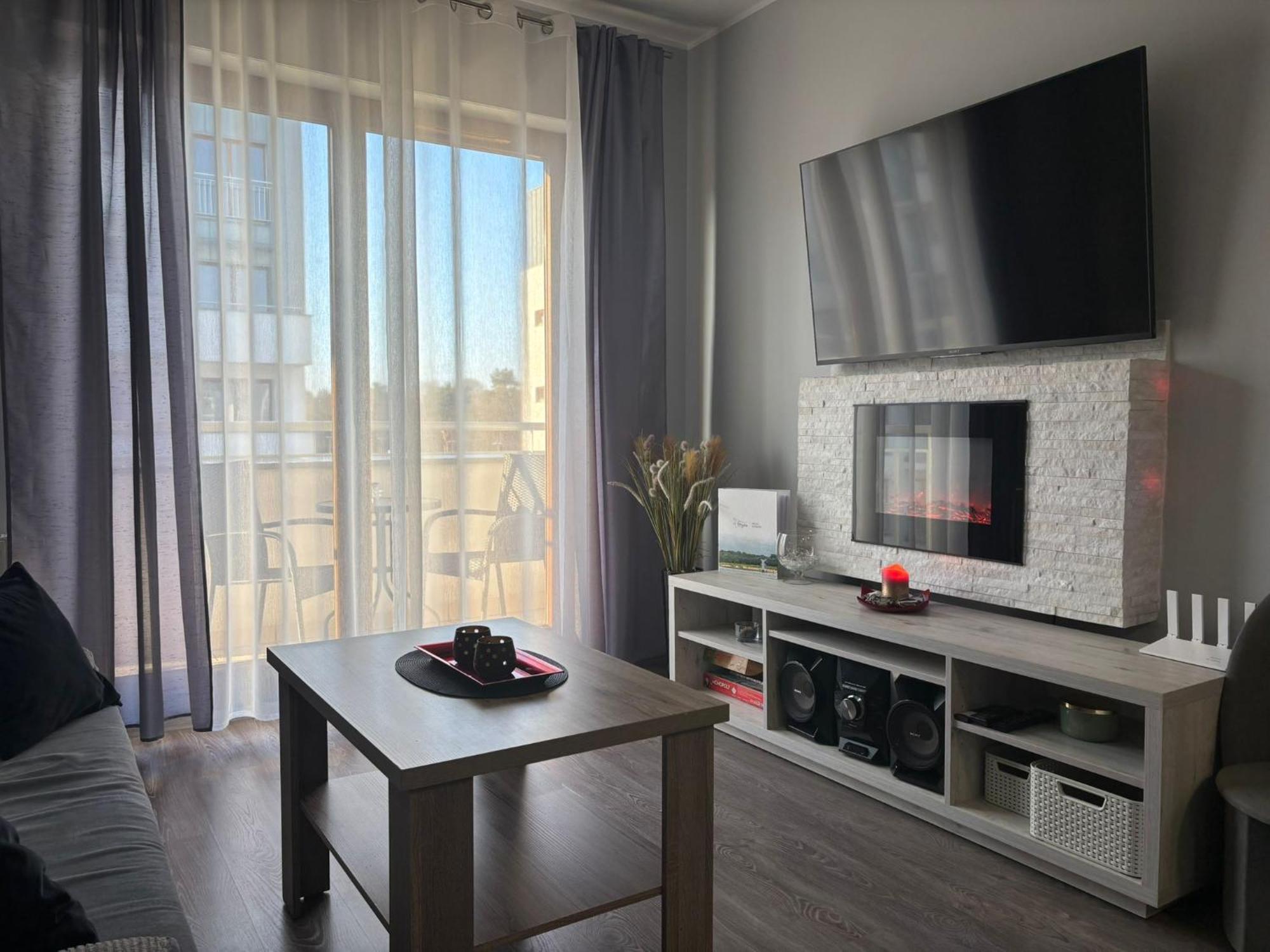 Osiedle Platan - Apartamenty Bryza - Centrum Свиноуйсьце Экстерьер фото